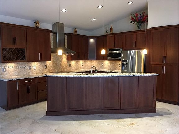 3rd image of 18580 SW 44th St #1