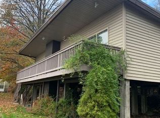 12396 E Lake Dr, Sedro Woolley, WA 98284