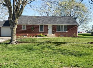 102 W Ellis St, New Berlin, IL 62670