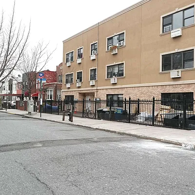 Rented by Nooklyn NYC LLC | media 40