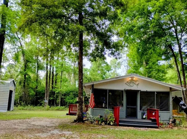 387 NE 575th St, Old Town, FL 32680