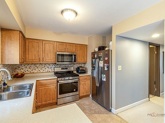 4th image of 379 E Rimini Ct #0