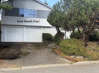 10406 NE 194th St, Bothell, WA 98011