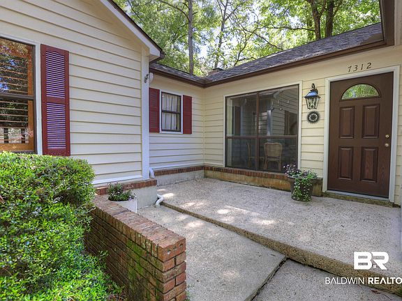 4th image of 7312 Wild Oaks Rd