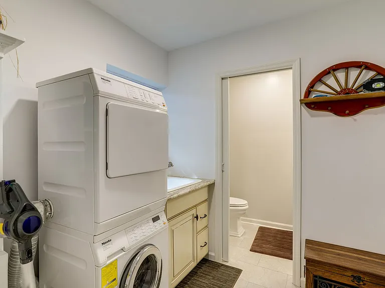 Laundry Room Cabinet