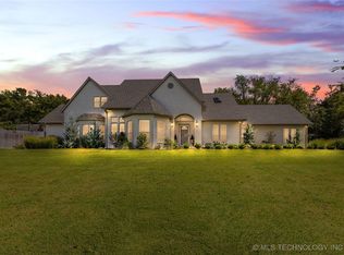 206 Woods Ln, Ardmore, OK 73401