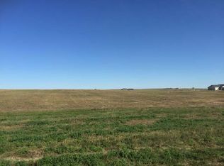 692 Harmony Loop, Hazen, ND 58545