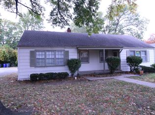 4403 S Parkway Dr, Olathe, KS 66061