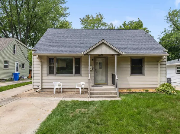 4601 Oak Ct, Monona, WI 53716