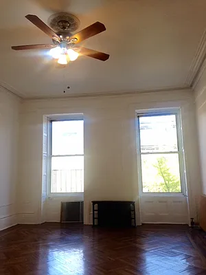 Rented by Rapid Realty Cobble Hill | media 14