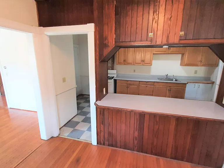 119-121 Prospect Street — Photo 20