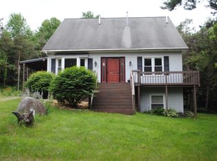 2875 N Pease Rd, Vermontville, MI 49096