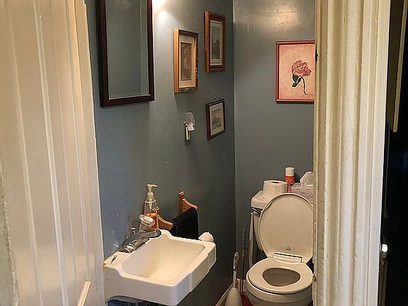 1st floor half-bath