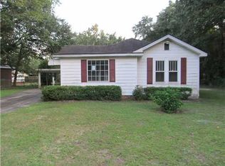 4419 Donovan St, Moss point, MS 39563