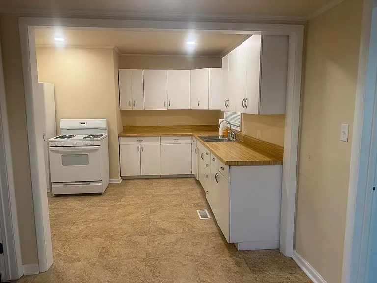 1404 N Kingston Ave — Photo 9