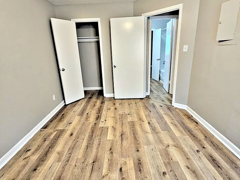 228-304 Cedar Lake Pl SW — Photo 11