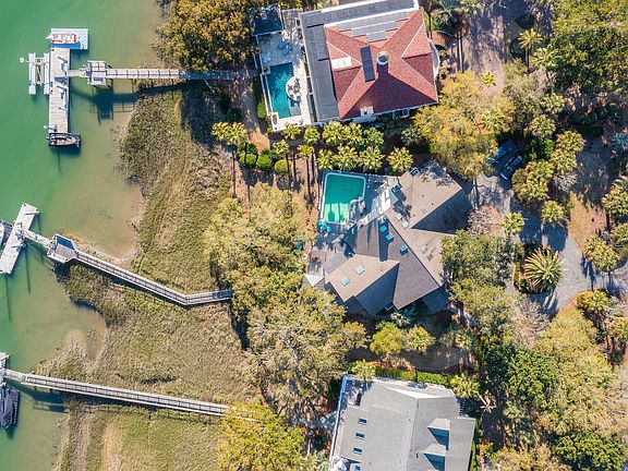 3rd image of 55 Waterway Island Dr