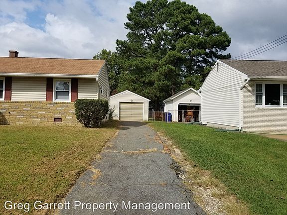 2nd image of 13 Buchanan Dr