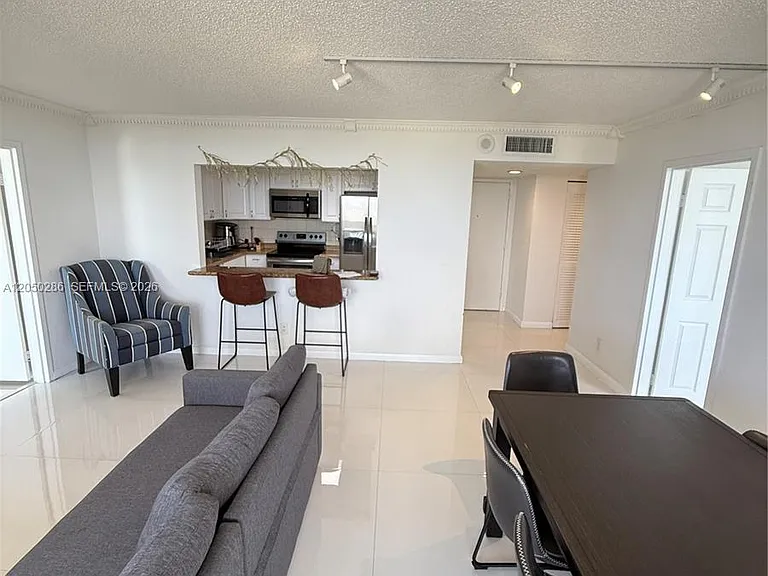 13499 Biscayne Blvd #1407 — Photo 13
