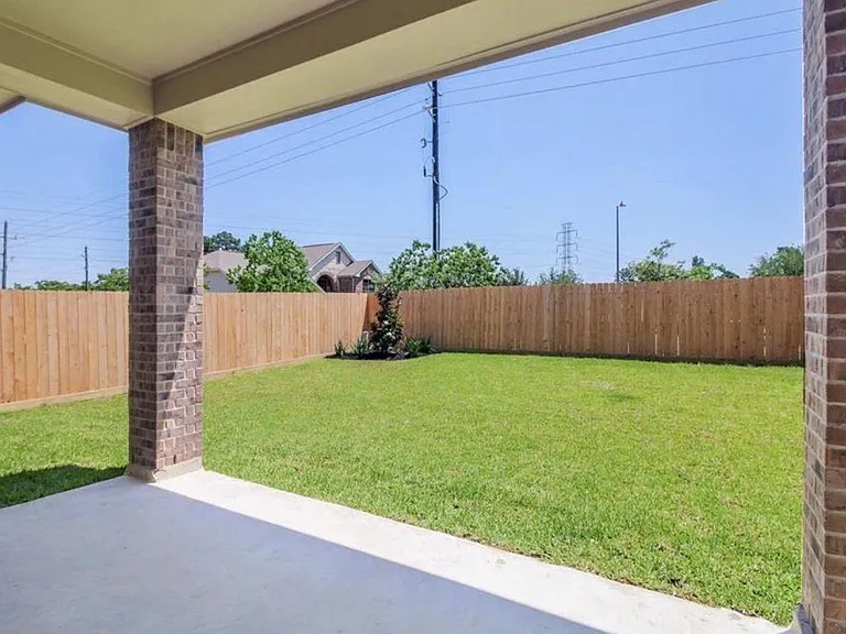 20918 Bradley Gardens Dr — Photo 14