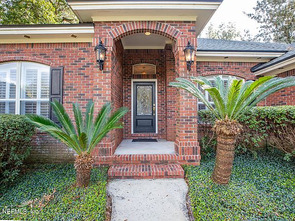 3rd image of 11644 Sherborne Cir S