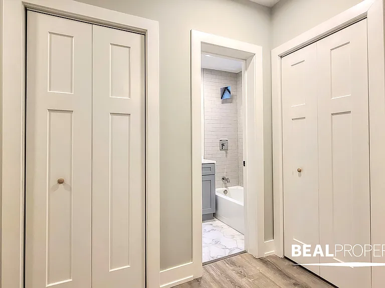 505 West Belmont Ave — Photo 87