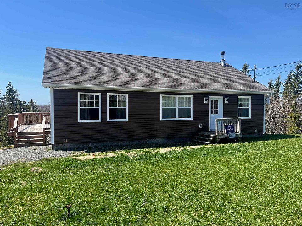 1st image of 210 Blacksmith Valley Rd