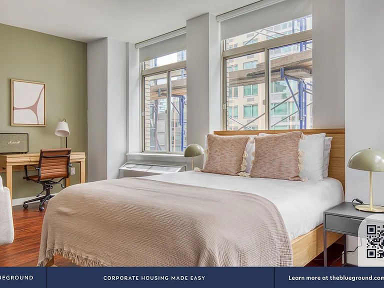100 John St #2707 — Photo 10