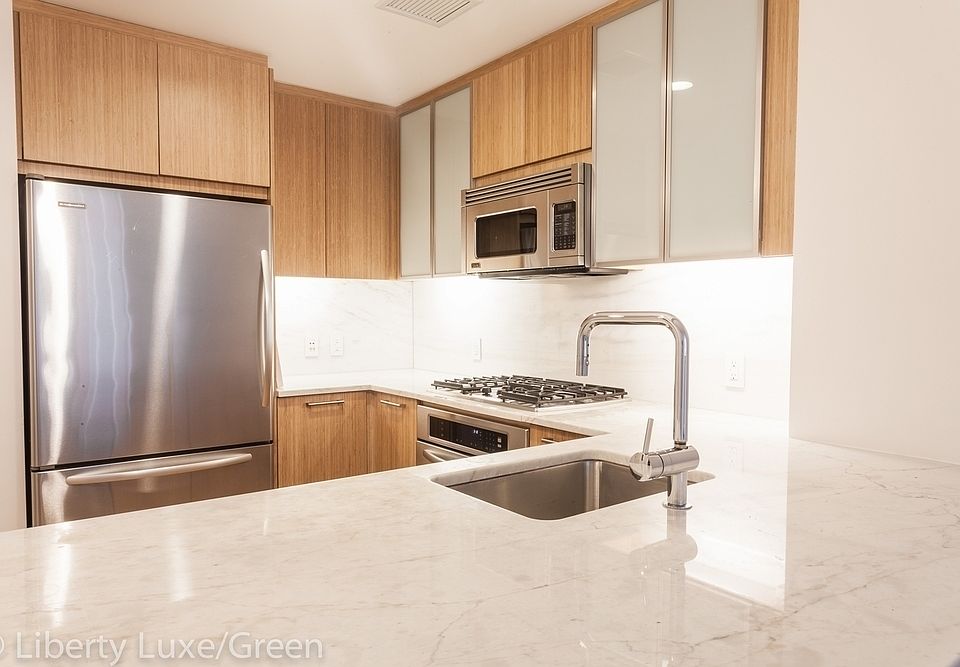 1st image of 300 N End Ave APT 4J
