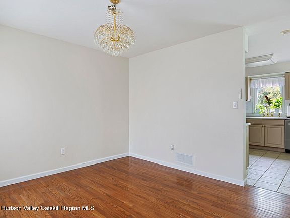 5th image of 91 Canterbury Drive