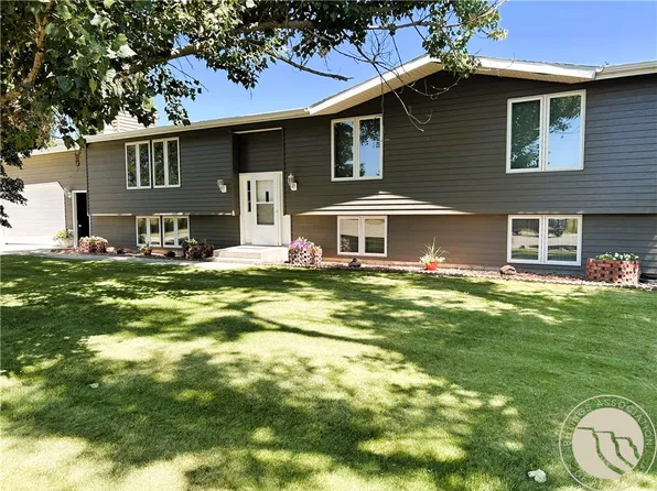 1144 Sugar Factory Rd, Hardin, MT 59034