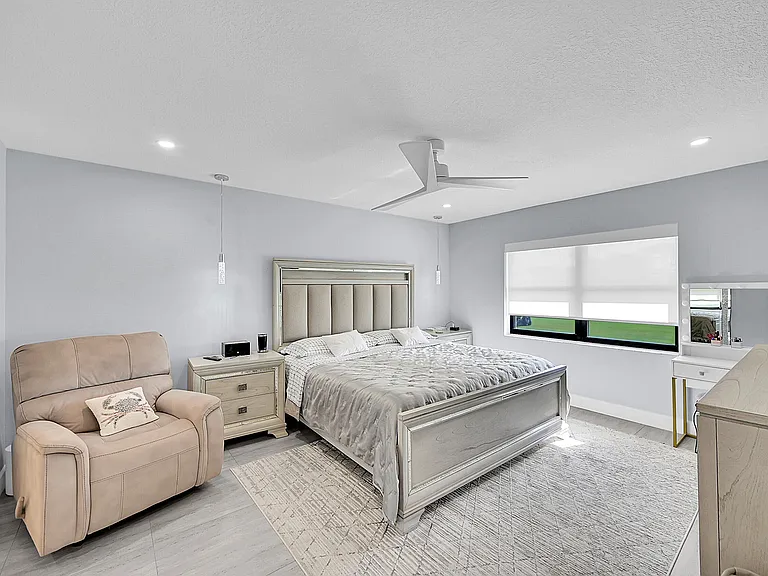 12870 Briarlake Dr #201 — Photo 22