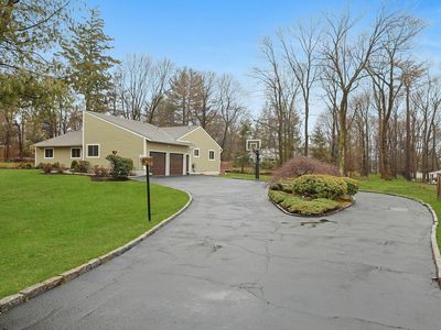 698 Bear Ridge Road, Pleasantville, NY, 10570