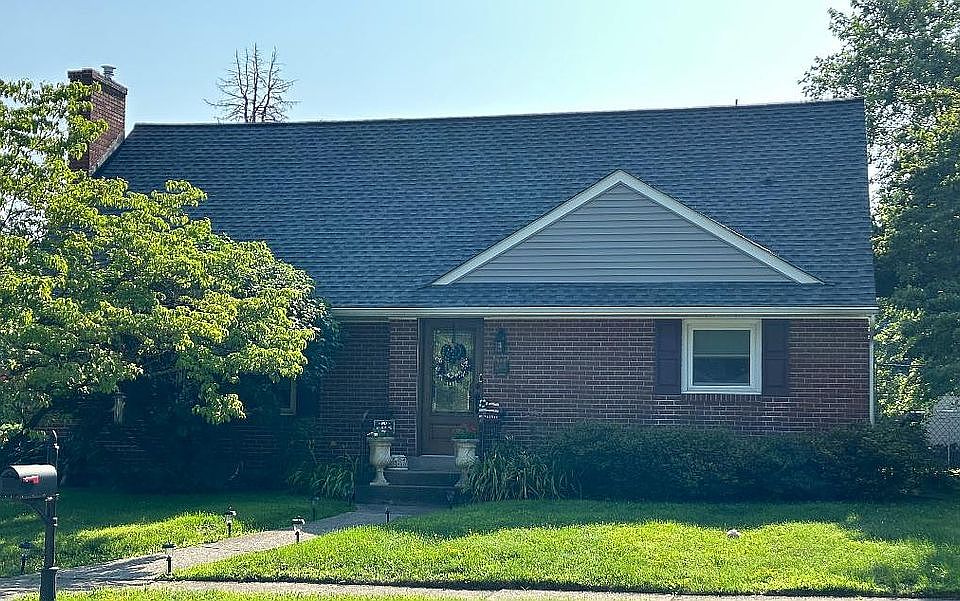 1st image of 2466 Woodstock Dr