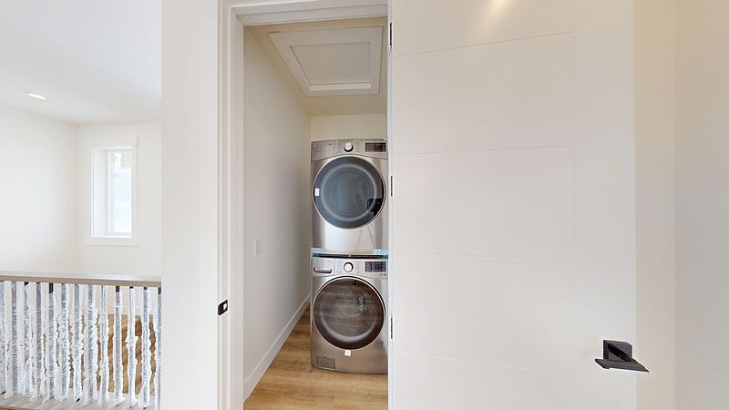 Calgary Townhouse for rent - 3 Bedrooms — photo 22