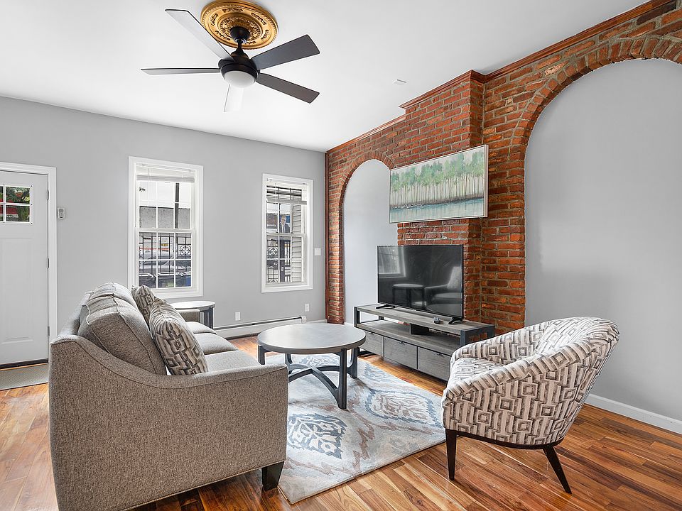 1st image of 63 Utica Ave #Townhouse
