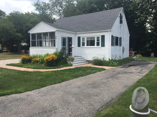 86 Hartford Rd, Marshfield, MA 02050