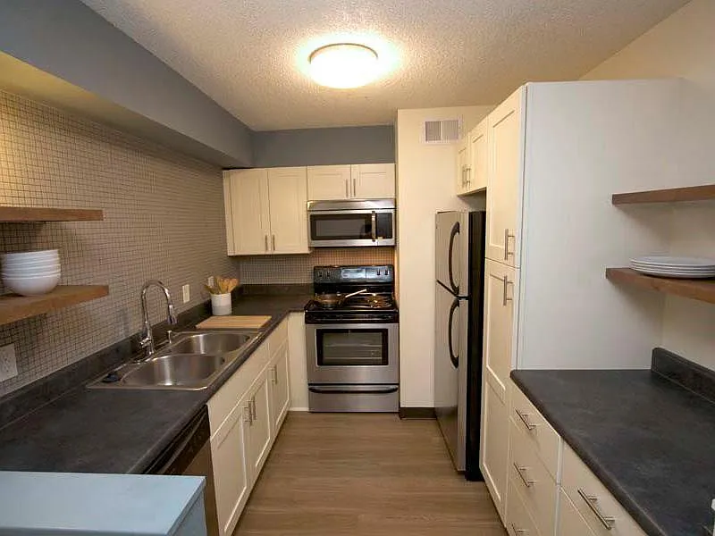 Reserve at Hillcrest — Photo 2