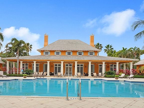 2nd image of 2541 Saint Lucia Cir