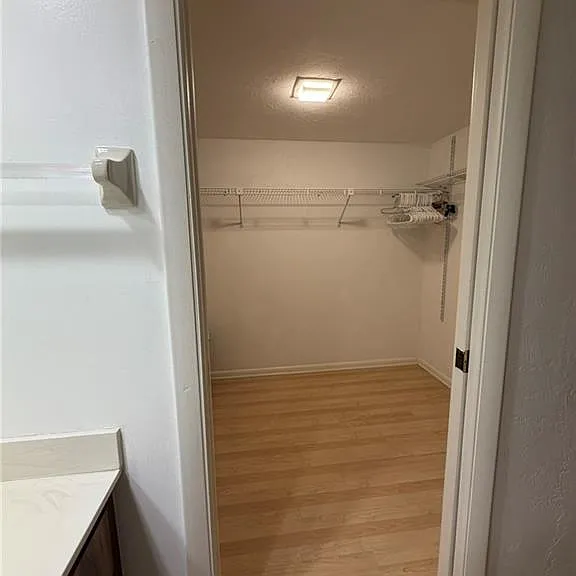 576 Retreat Dr #201 — Photo 30
