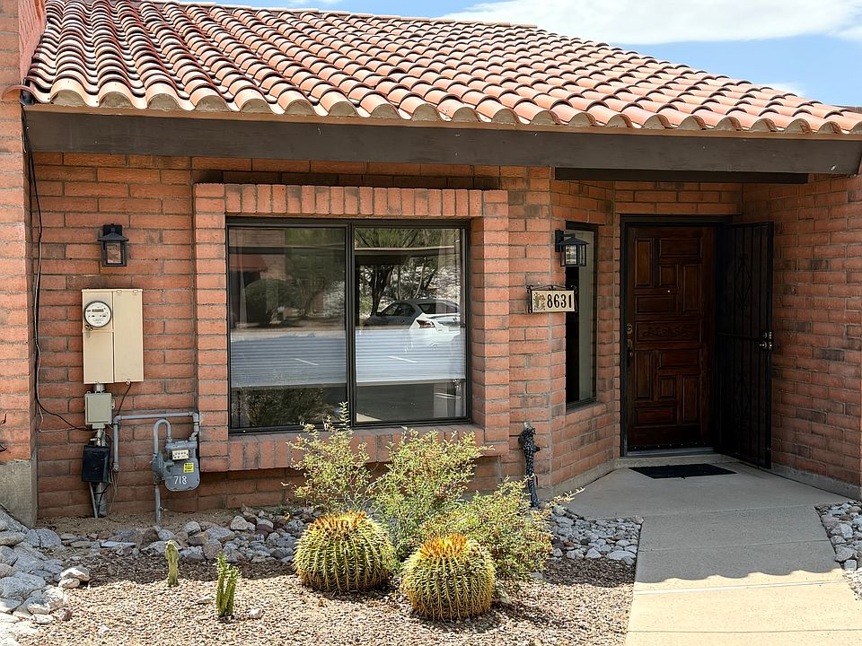 1st image of 8631 N Little Oak Ln