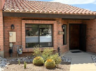 8631 N Little Oak Ln, Tucson, AZ 85704