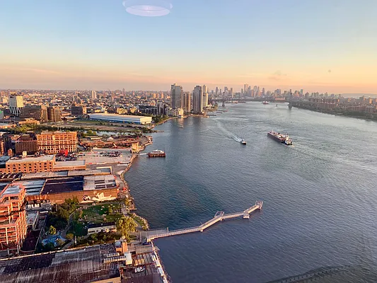 Rented by R New York | media 31