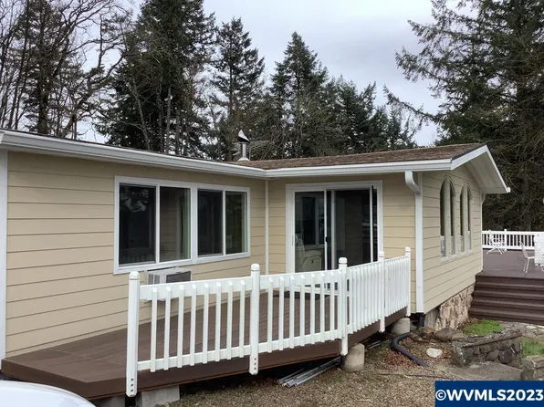 35350 Washburn Heights Dr, Brownsville, OR 97327