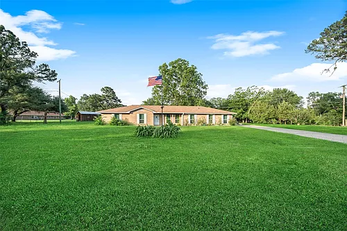104 Rankin Photo 1