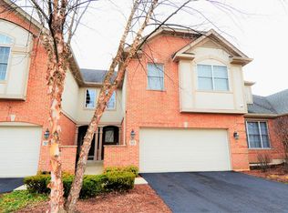 515 Ashbury Ln, Lemont, IL 60439