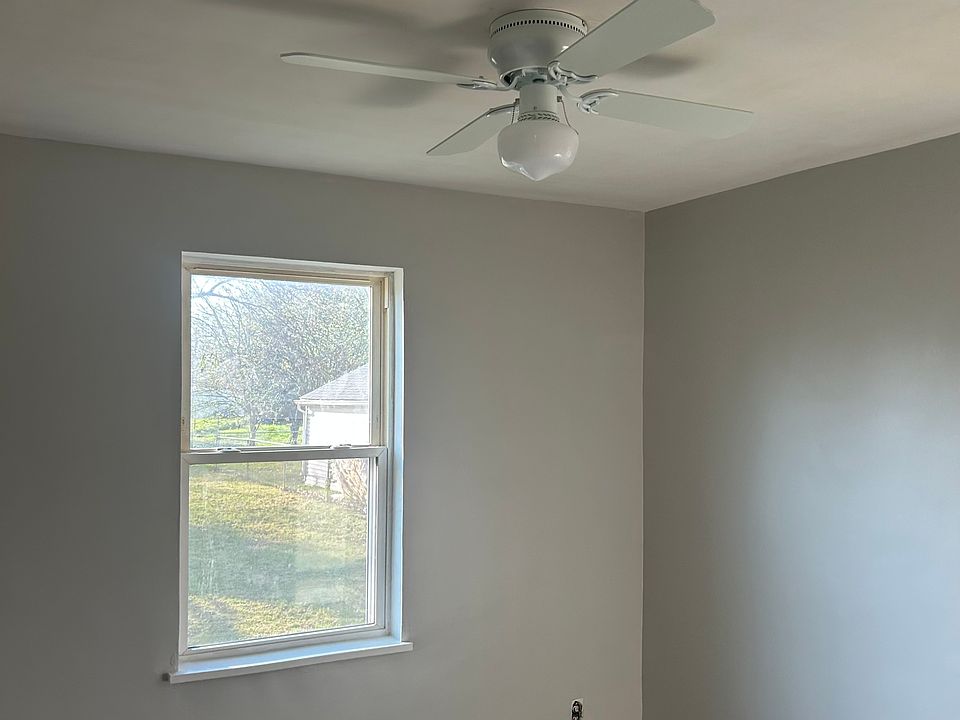 2nd image of 8202 Nancy Ln