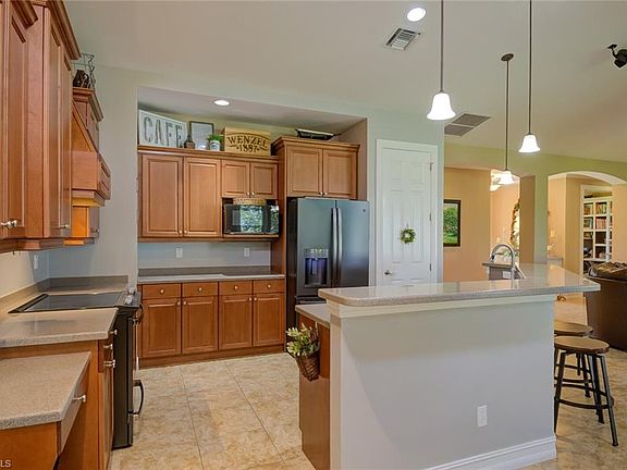 3rd image of 5289 River Blossom Ln