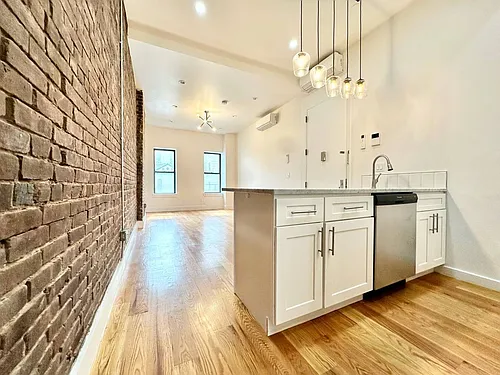 1827 Bay Ridge Pkwy #9 Photo 1 1827 Bay Ridge Pkwy #9 Photo 1