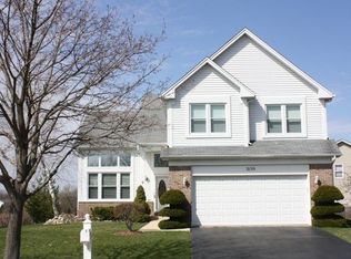 2150 Mulberry Dr, West Chicago, IL 60185